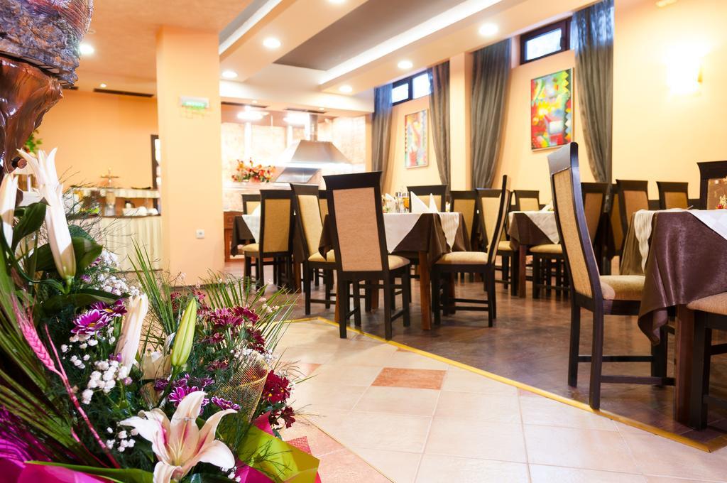 Tes Flora Apartments Borovets Dış mekan fotoğraf